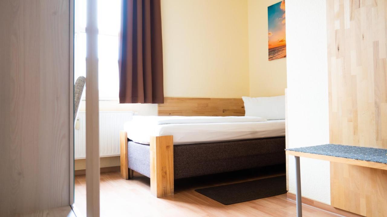 Hotel Am Hopfenmarkt Rostock Exterior photo