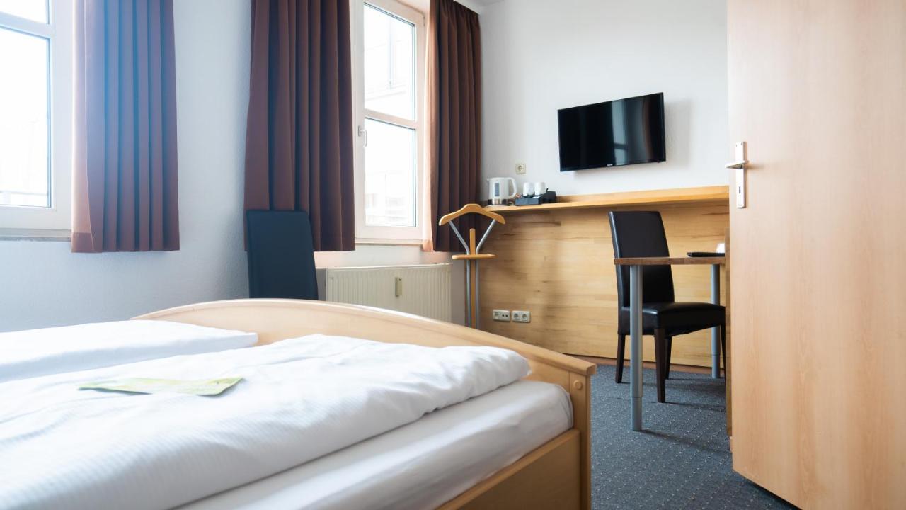 Hotel Am Hopfenmarkt Rostock Exterior photo